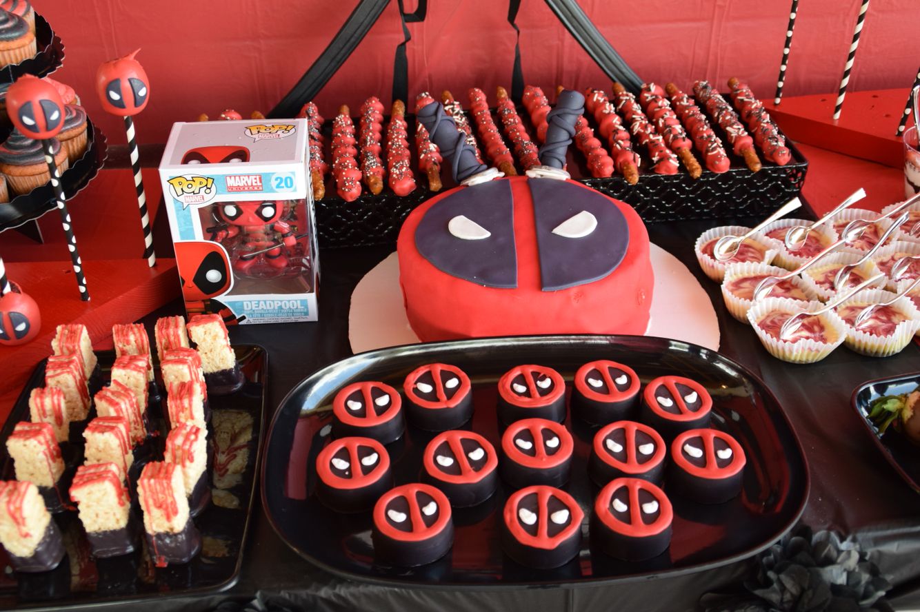 novel-concept-designs-deadpool-birthday-party-invitation